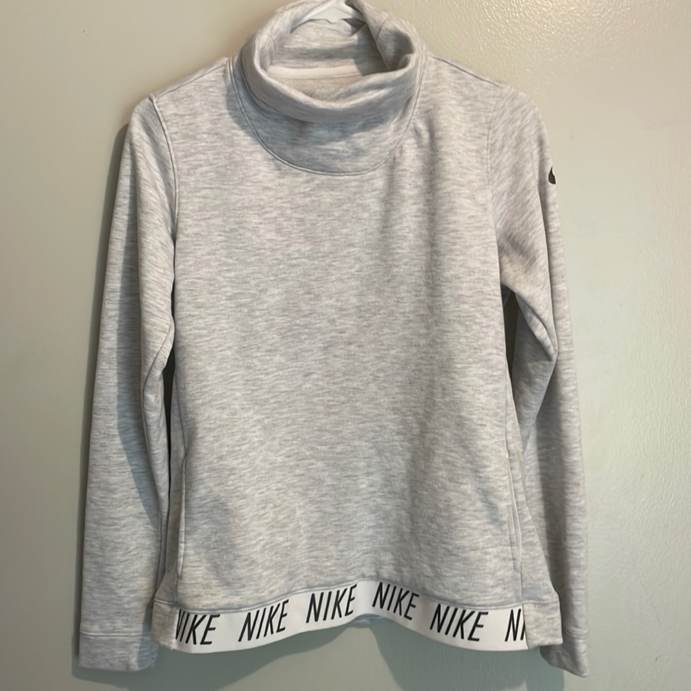 Women’s Nike Turtleneck Dri Fit Sweatshirt Size Small